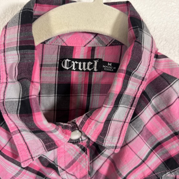 Cruel Girl Women's Med Plaid Snap Western Pink Black L/S N1 - Picture 2 of 5
